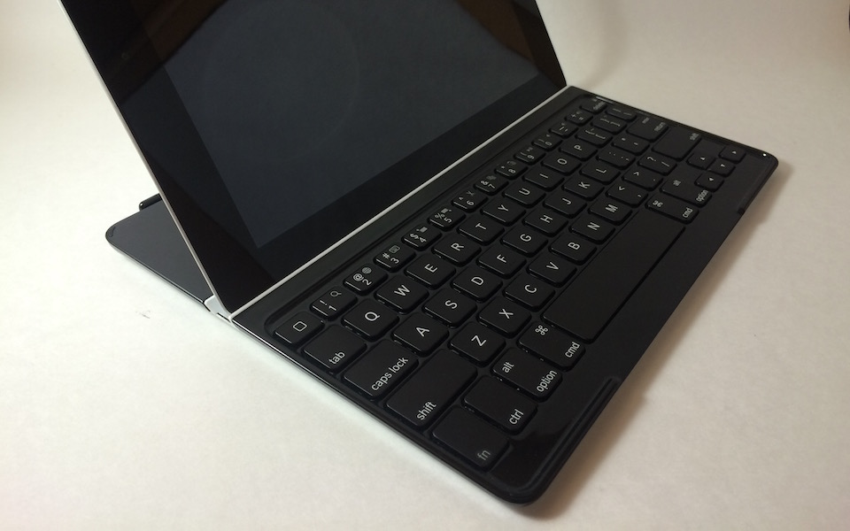 Traveling Mobile Web Development Keyboard for iPad